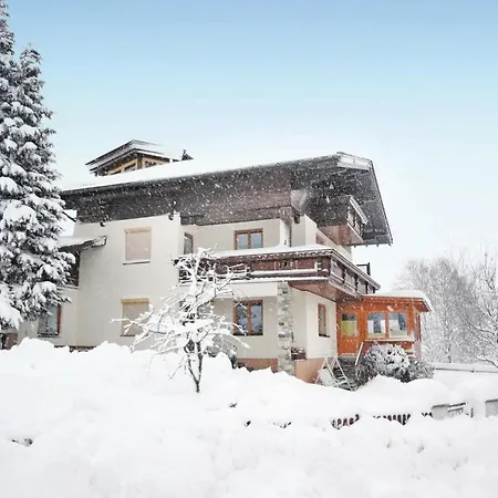 Lejlighed Three-bedroom In *